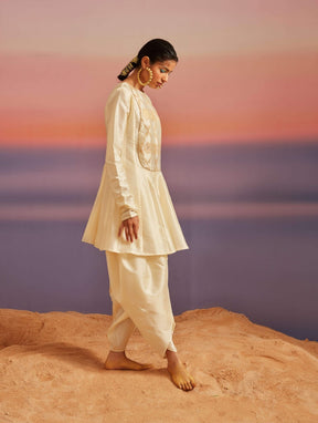 Cloud Cream Panelled Banarasi Kurti With Tulip Dhoti