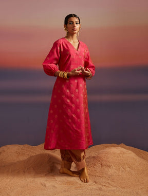 Paradise-Pink A-Line Banarasi Kurta