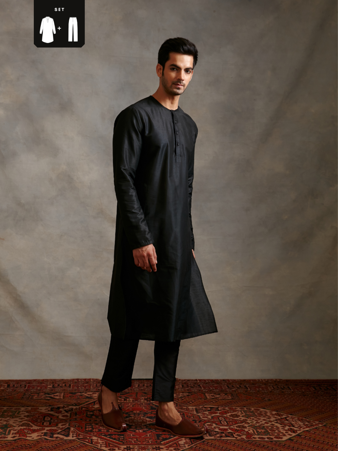 Banarasi straight kurta Set-metallic black