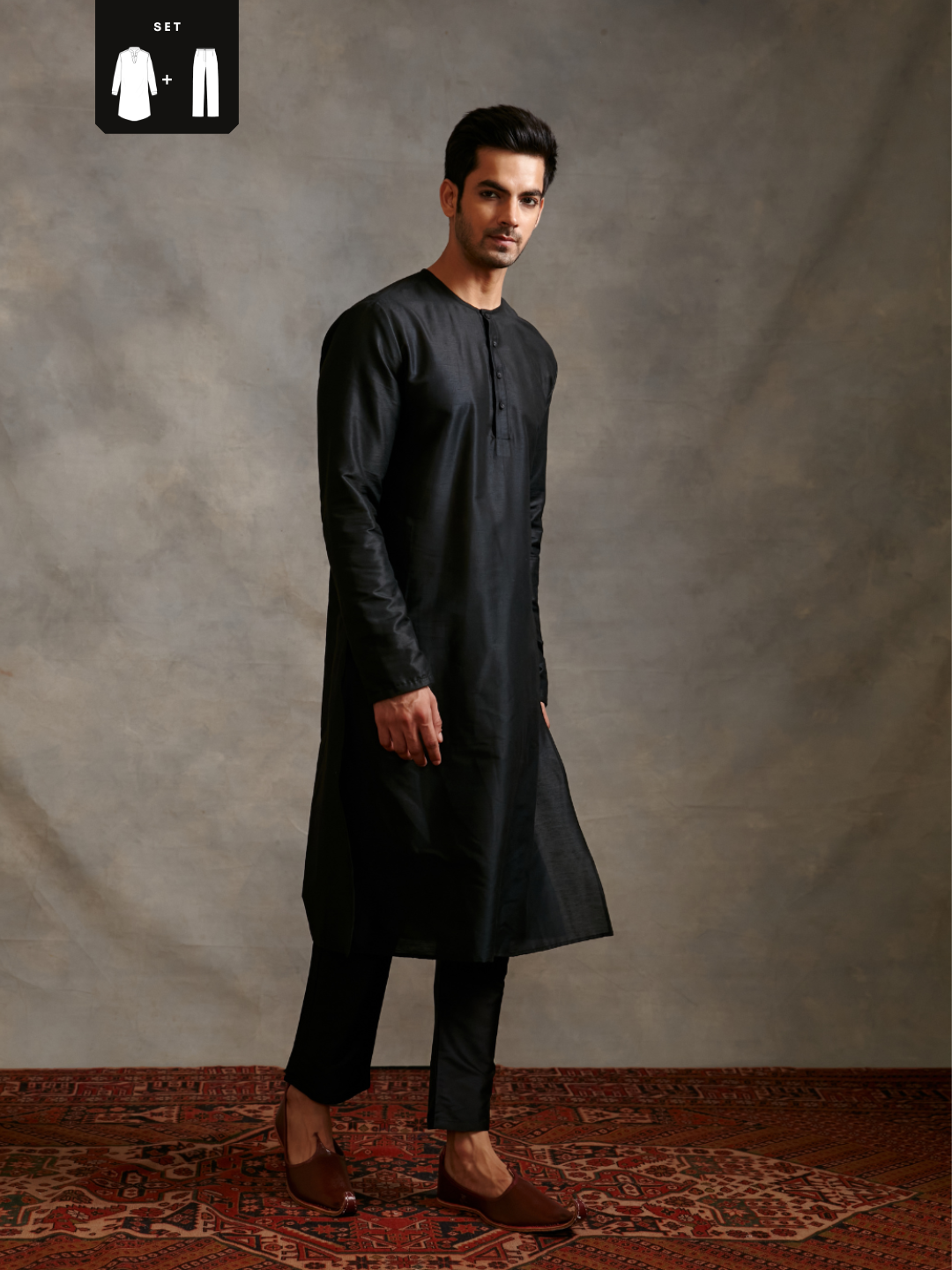 Banarasi straight kurta with straight pants-metallic black