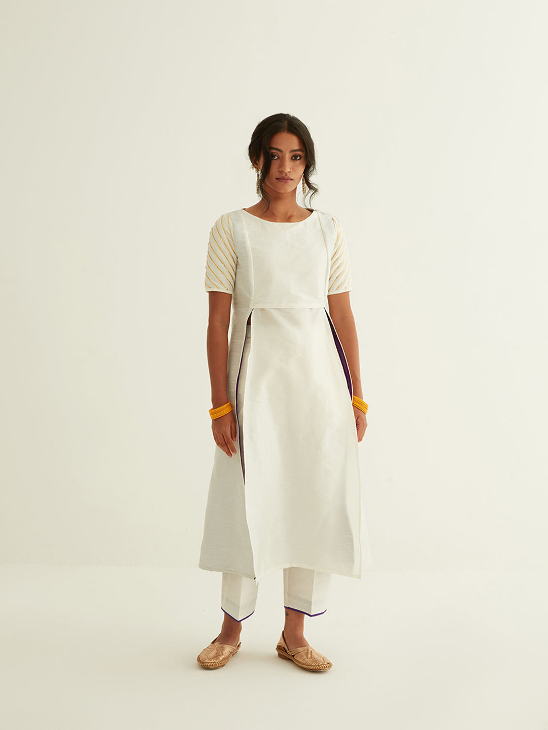Front Slits banarasi kurta with Gota Patti details on the sleeves