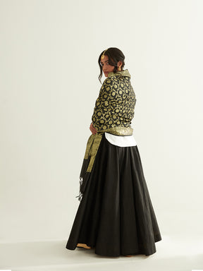 Short kurti with pointed U-neck paired with circular skirt