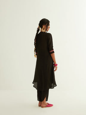 Straight banarasi kurta with a highlighted long placket