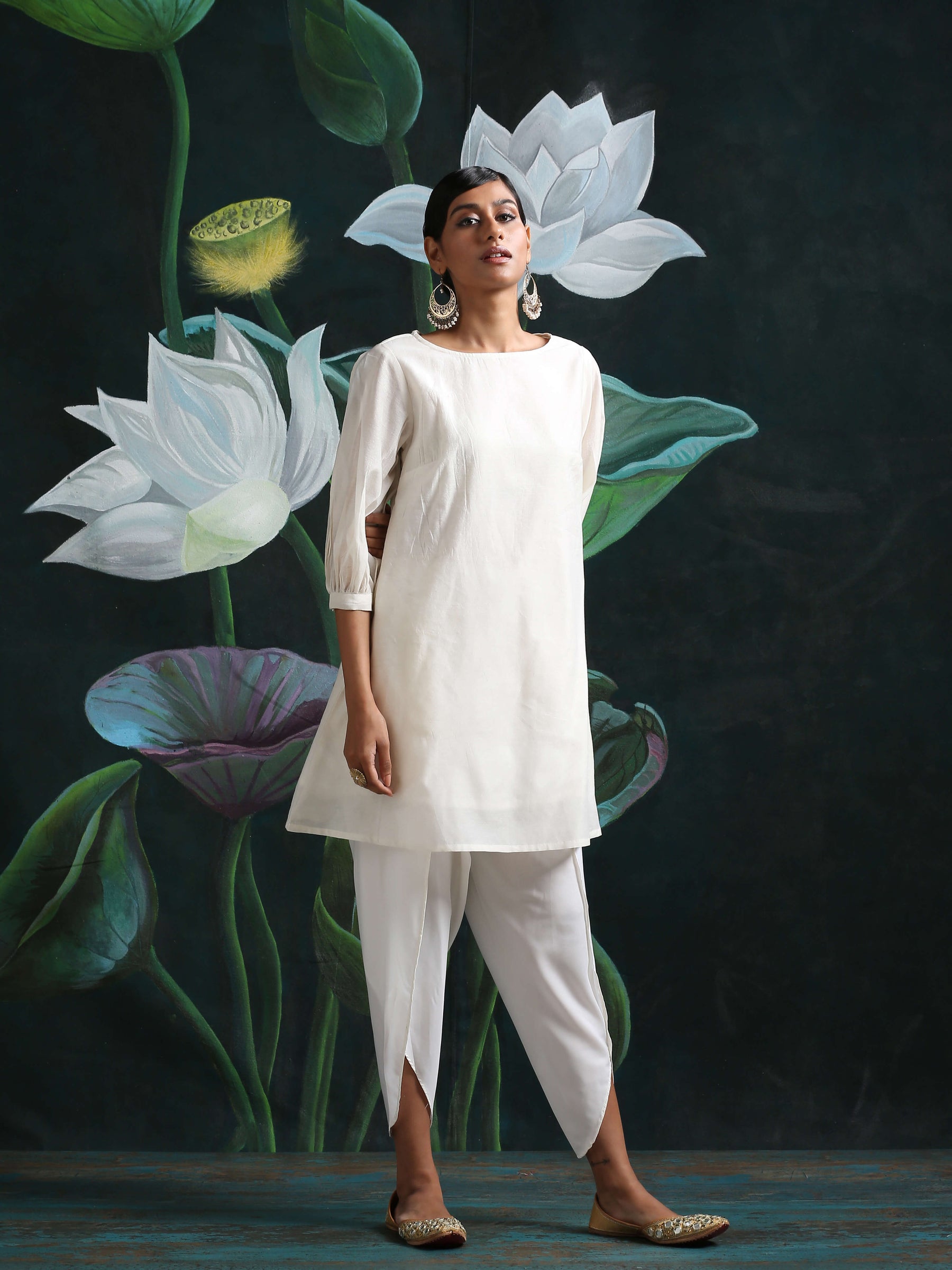 White Banarasi Flared Kurti With Gathered Sleeves