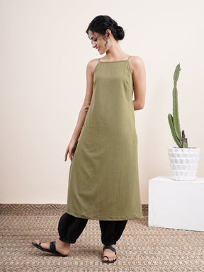 Olive Strappy kurta with button details on side slit