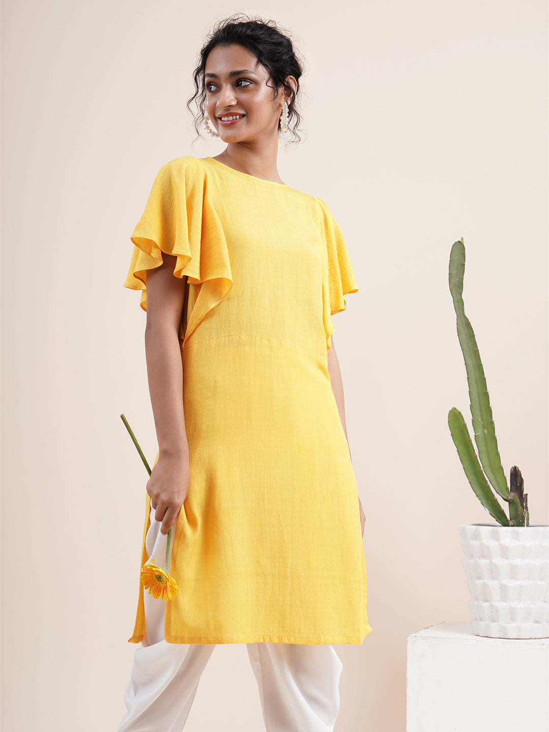 Yellow Butterfly sleeved kurta in rayon flax