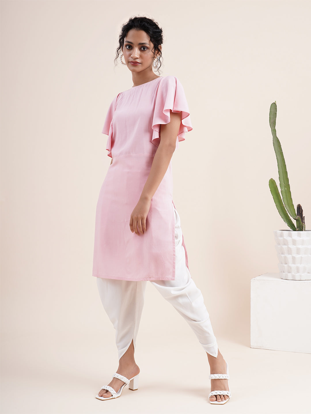 Pastel Pink Butterfly sleeved kurta in rayon flax