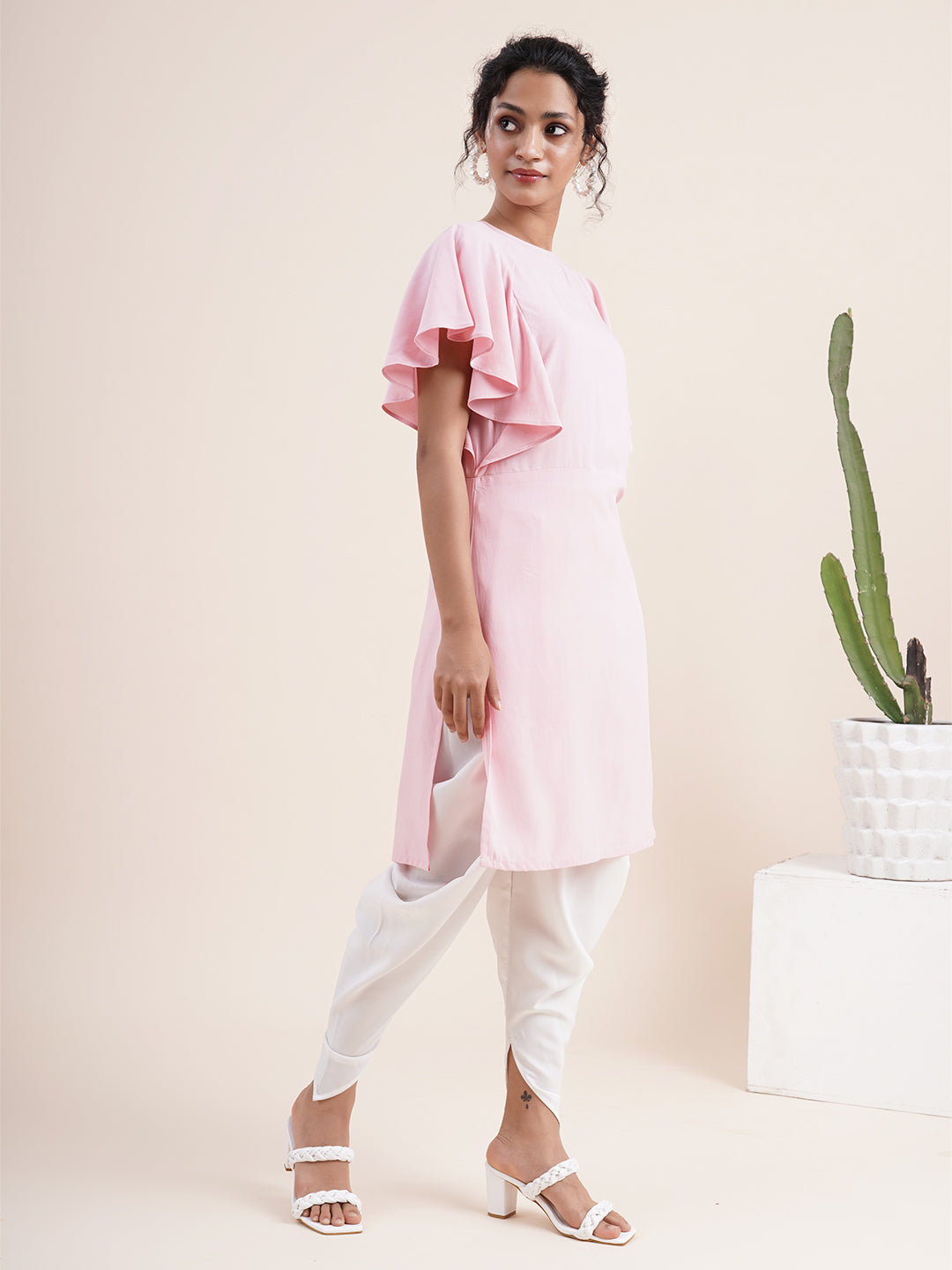 Pastel Pink Butterfly sleeved kurta in rayon flax