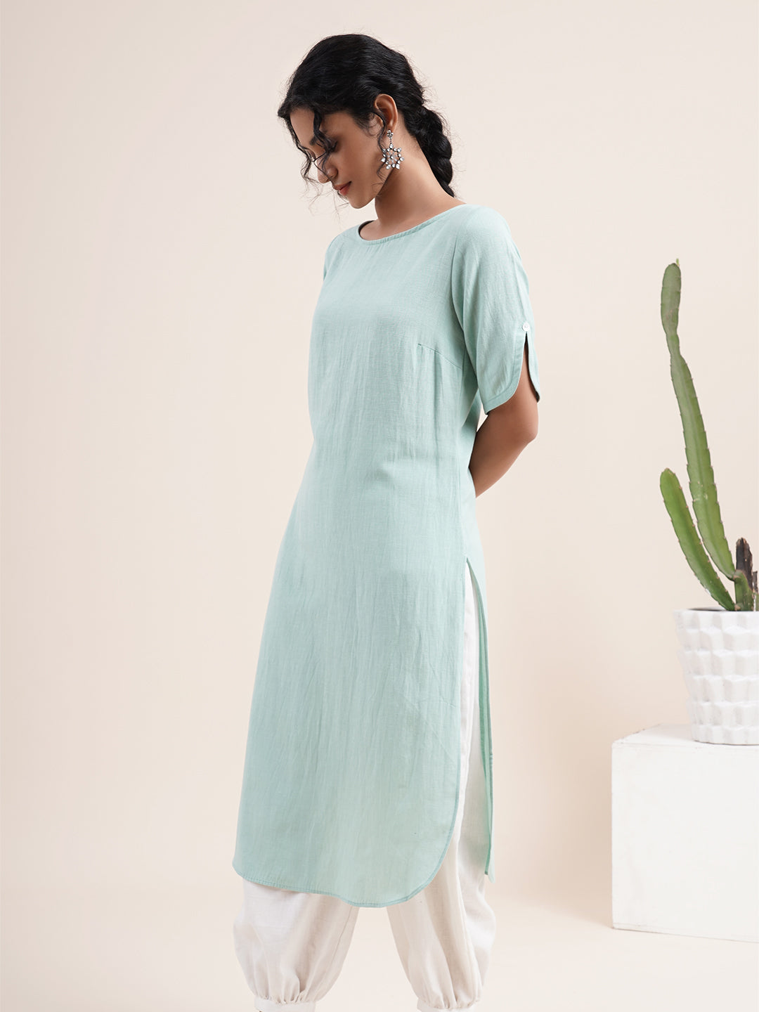 Mint Green Kurta with slit sleeves paired with Pathani pants