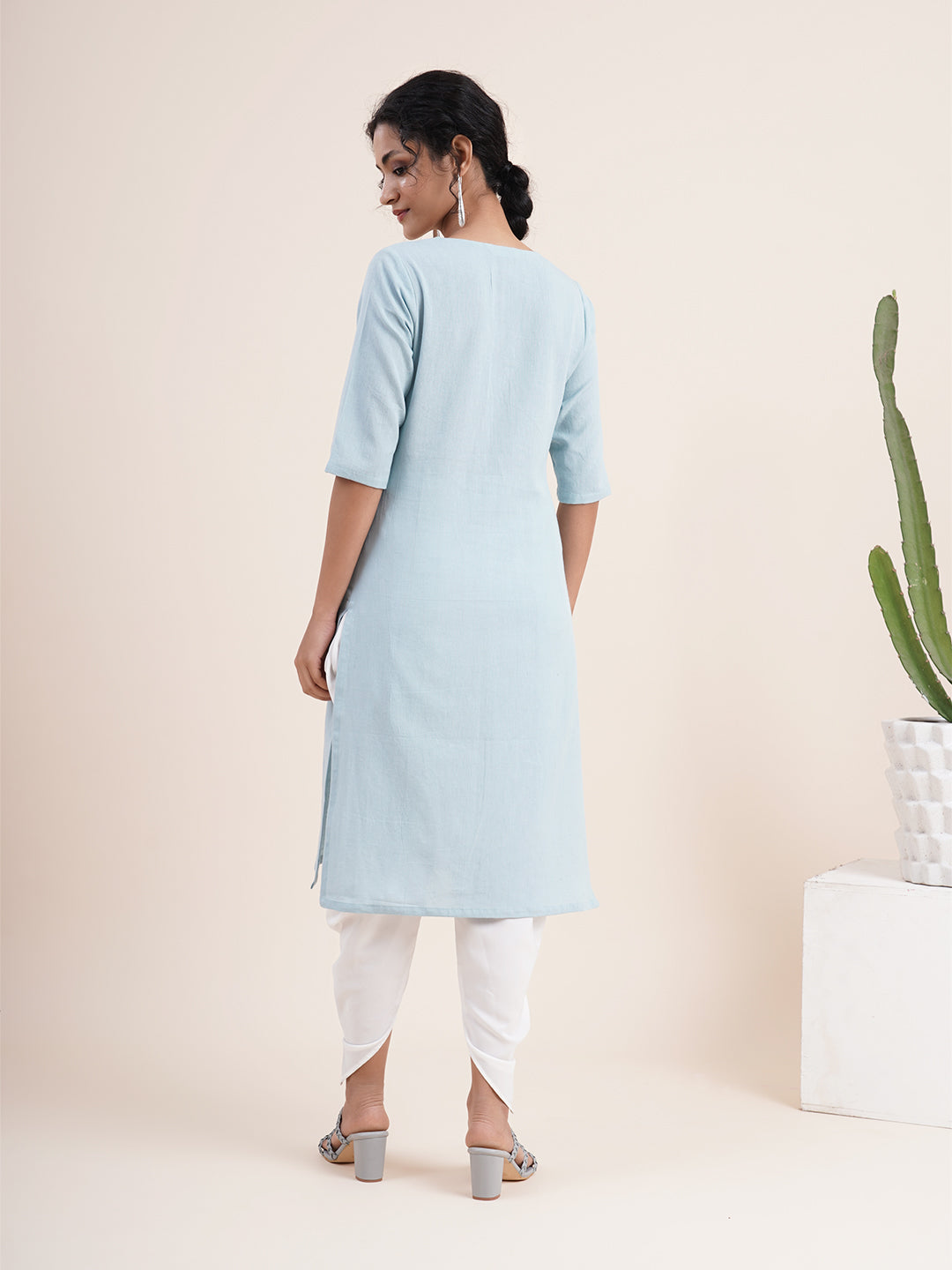 Sky Blue Inverted 'V' empire line kurta