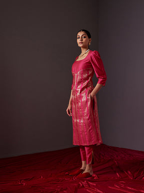 Scoop neck banarasi zari straight kurta - Fuschia Pink