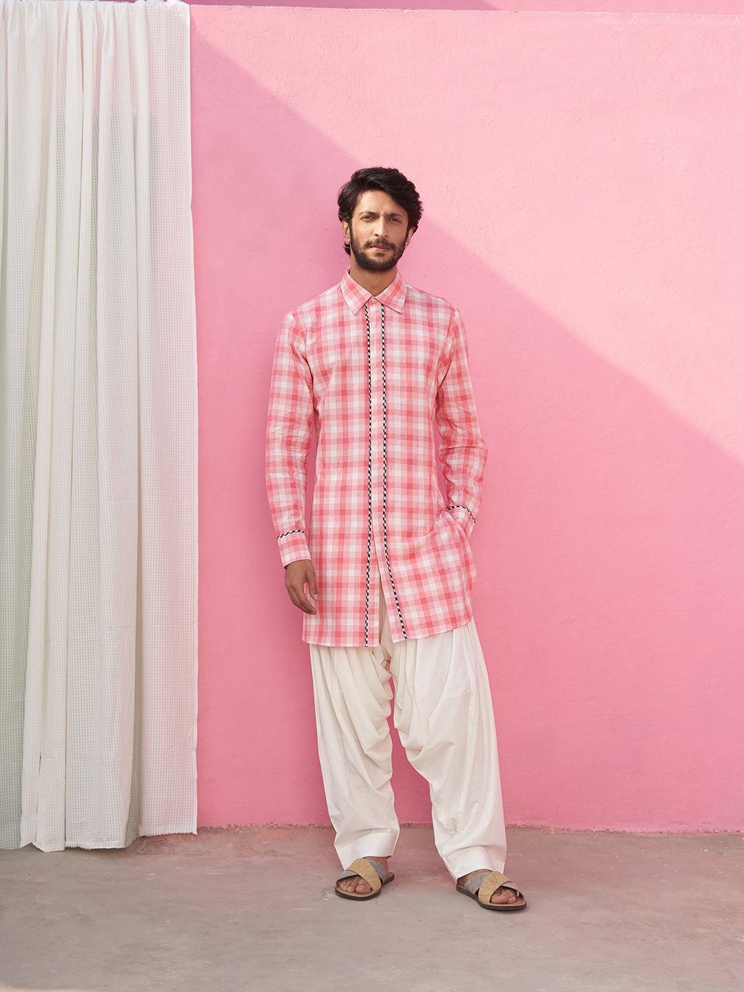Classic Collar pink kurta with gingham checks piping