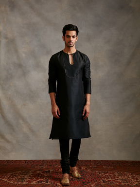Banarasi Keyhole neck kurta-metallic black