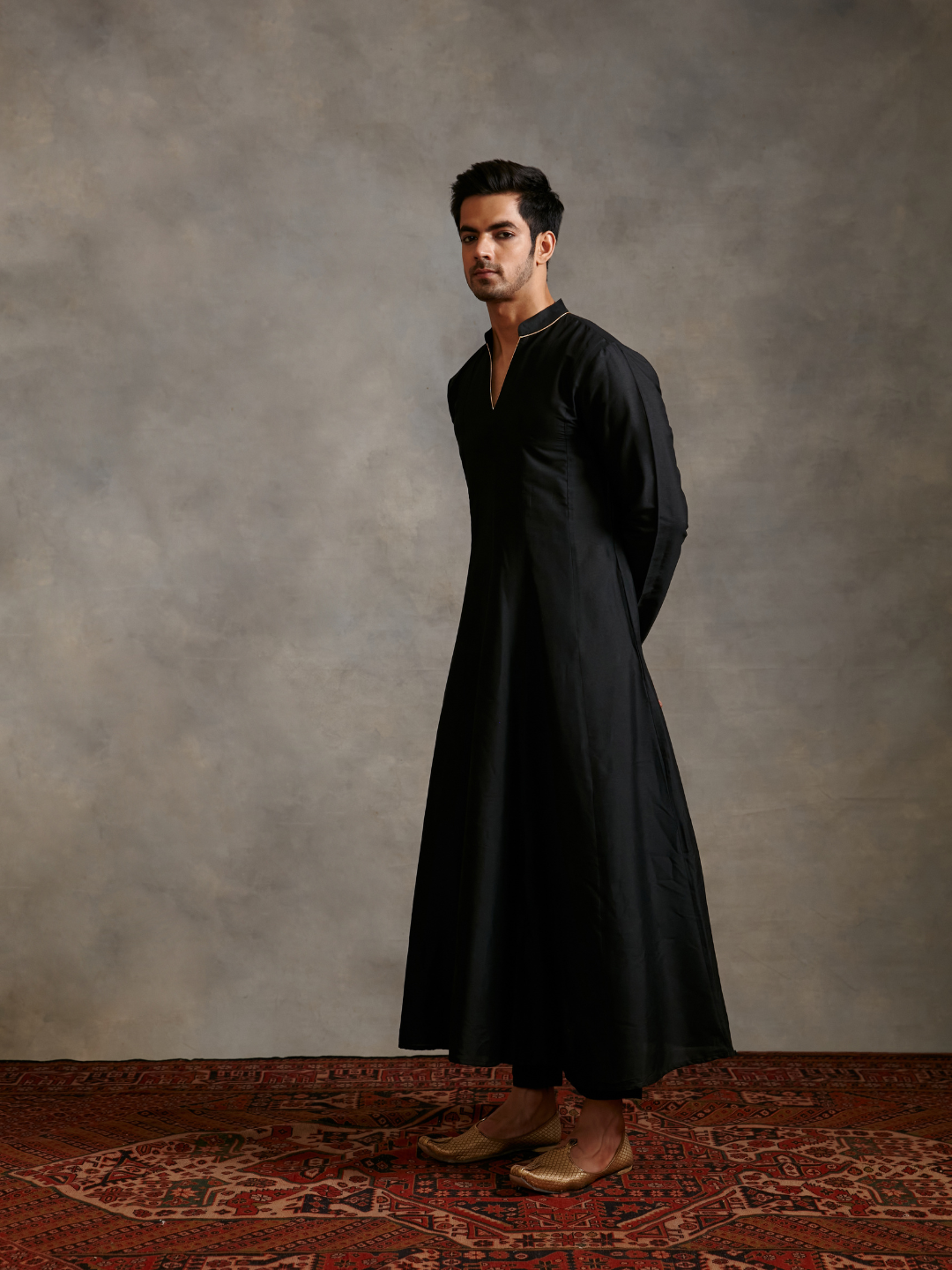 Banarasi paneled Anarkali kurta-Metallic black
