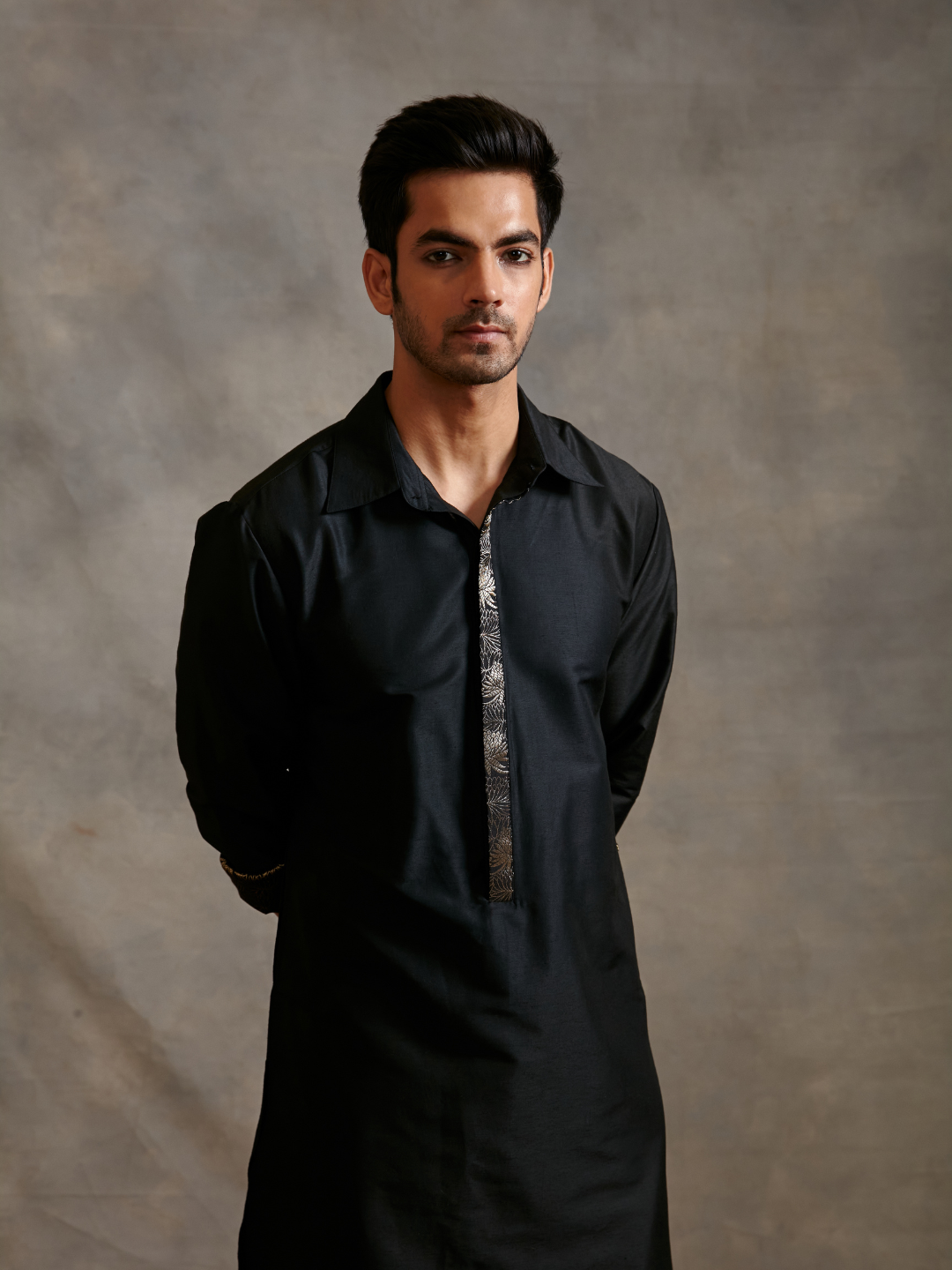 Banarasi collared kurta with zari placket-metallic black