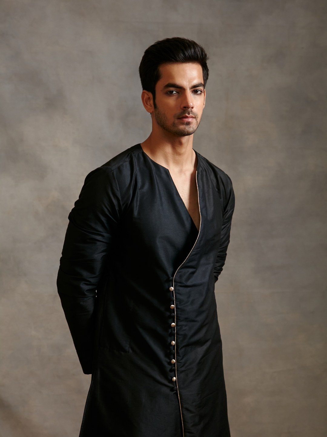 Overlapped buttoned down kurta -metallic black