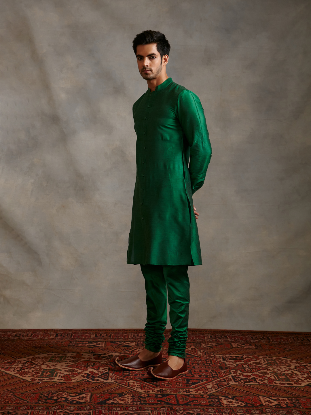 Banarasi buttoned down Kurta Set - Emerald Green