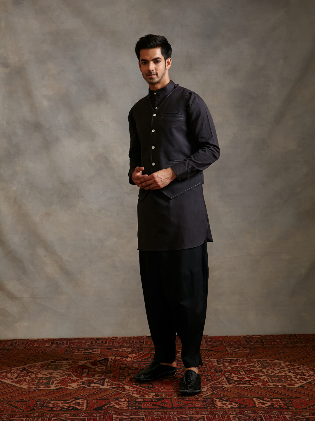 Straight cotton flax kurta with waistcoat- Metallic Black