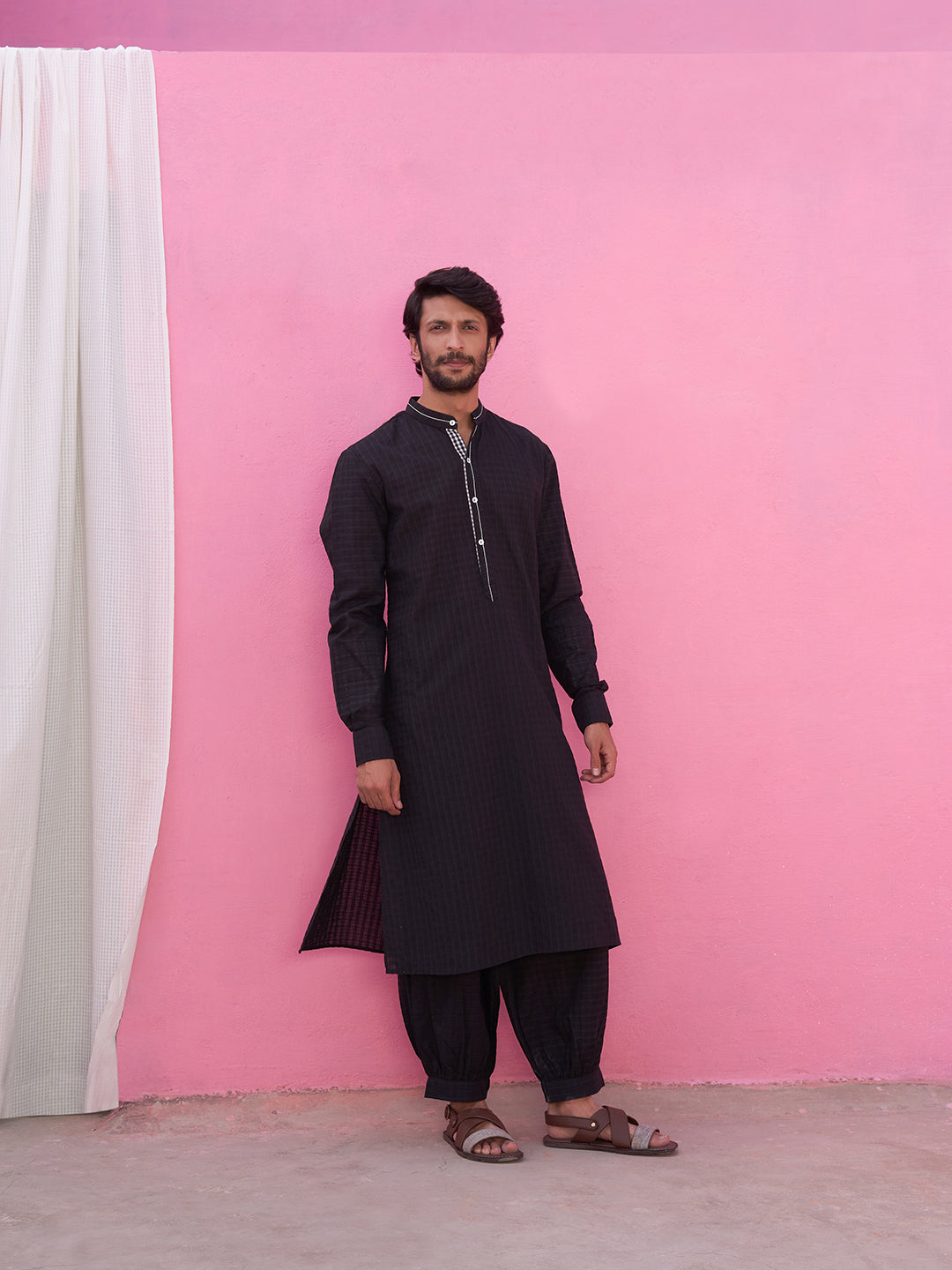 Mandarin collar black self check kurta