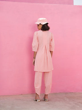 Box Pleat Gingham Checks Kurta Set