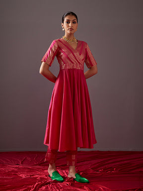 Overlapped zari Banarasi Circular Kurta with pegged pants