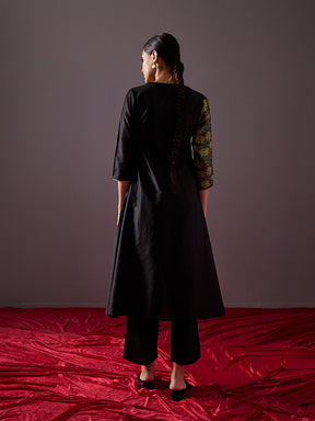 Banarasi zari angrakha kurta with Dori tie up-Metallic black