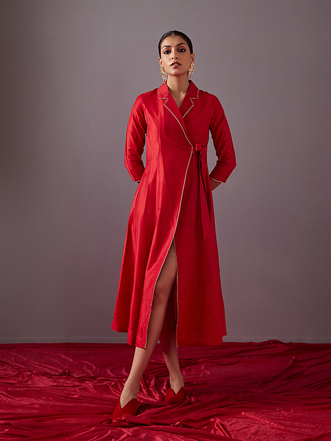 Lapel collared wrap dress-scarlet red