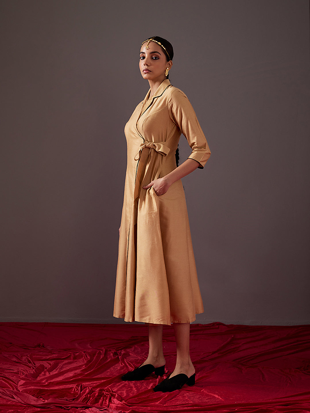 Lapel collared wrap dress - Metallic Gold