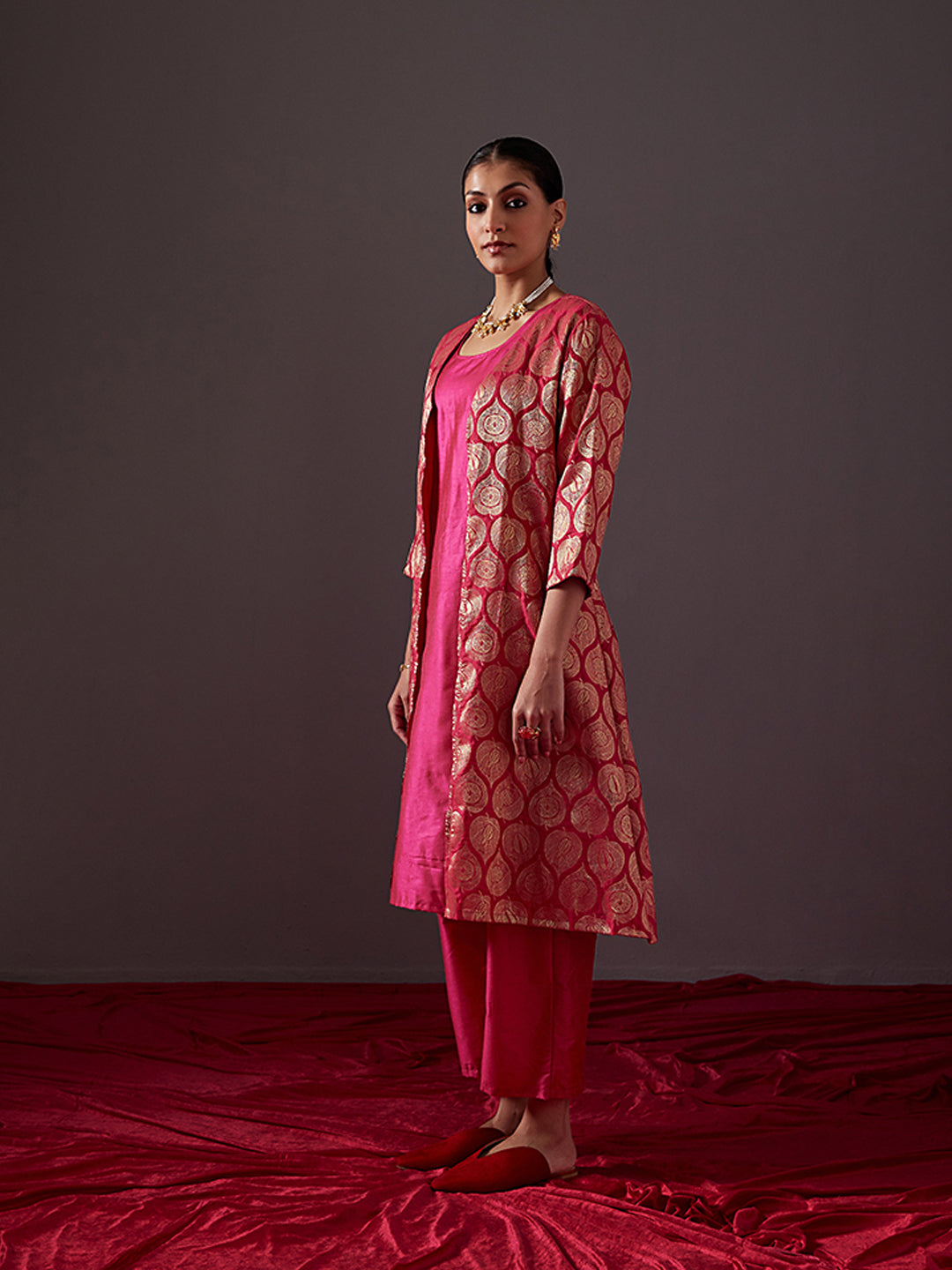 Banarasi zari jacket with straight kurta-Fuschia pink