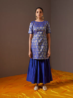 Banarasi zari kurta with contrasting details-Imperial blue
