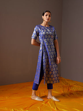 Banarasi zari overlapped kurta with front slits-Blue imperial