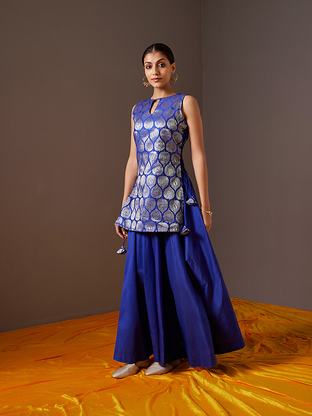 Banarasi zari kurta with side dori tie-ups - Imperial blue