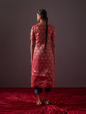 Banarasi zari overlapped kurta with front slits-Fuschia pink