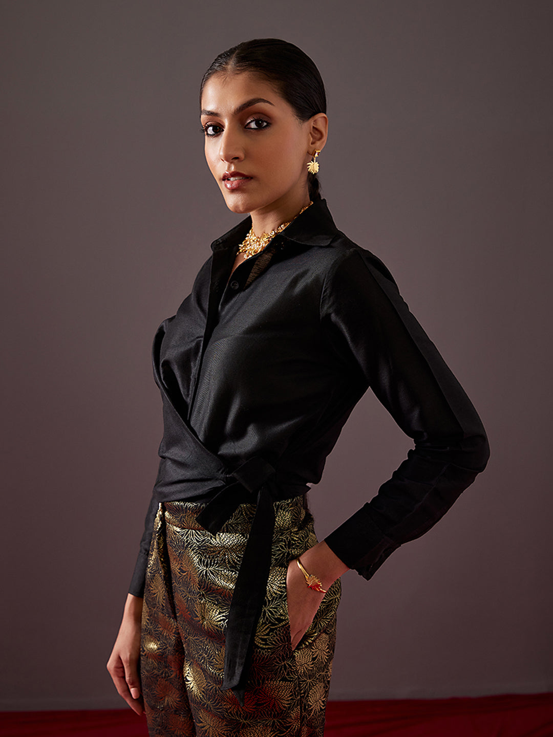 Buttoned up wrap shirt with overlapping tie-up-metallic black