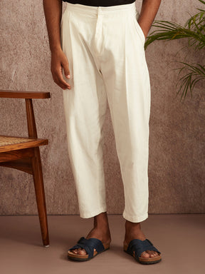 Relaxed fit pleated pants-White