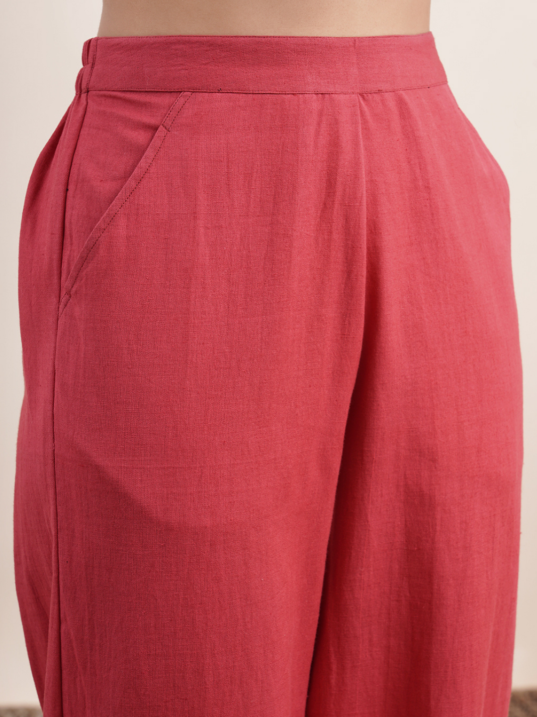 Maroon- overlapped hem pants