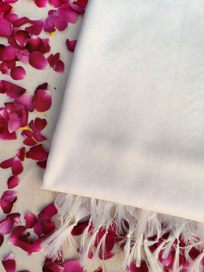 Padma Odhani - Pearl White
