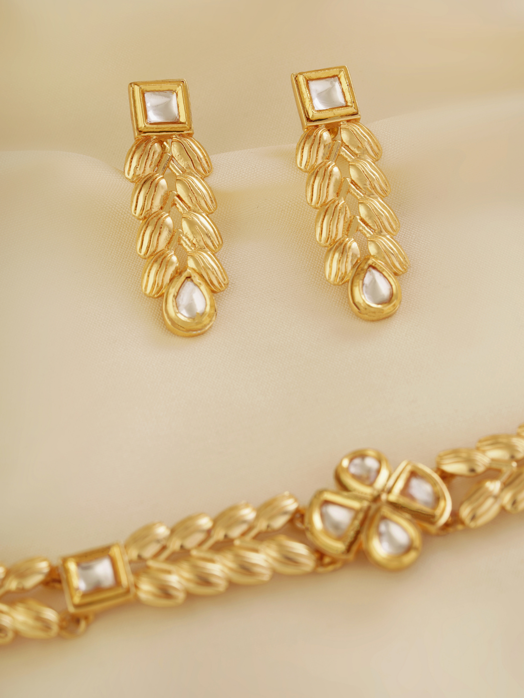 Malati Phool Choker