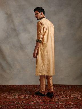 Banarasi zari detail Buttoned down kurta -sand beige