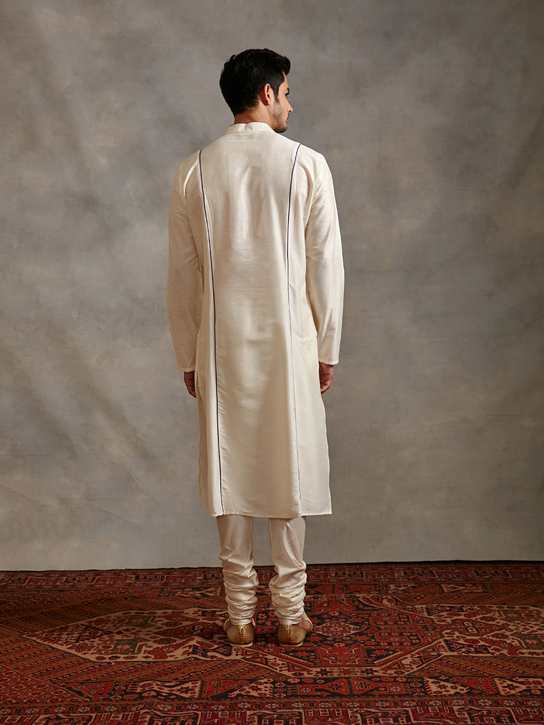 Banarasi straight kurta with contrasting detail paired with churidar- Ivory