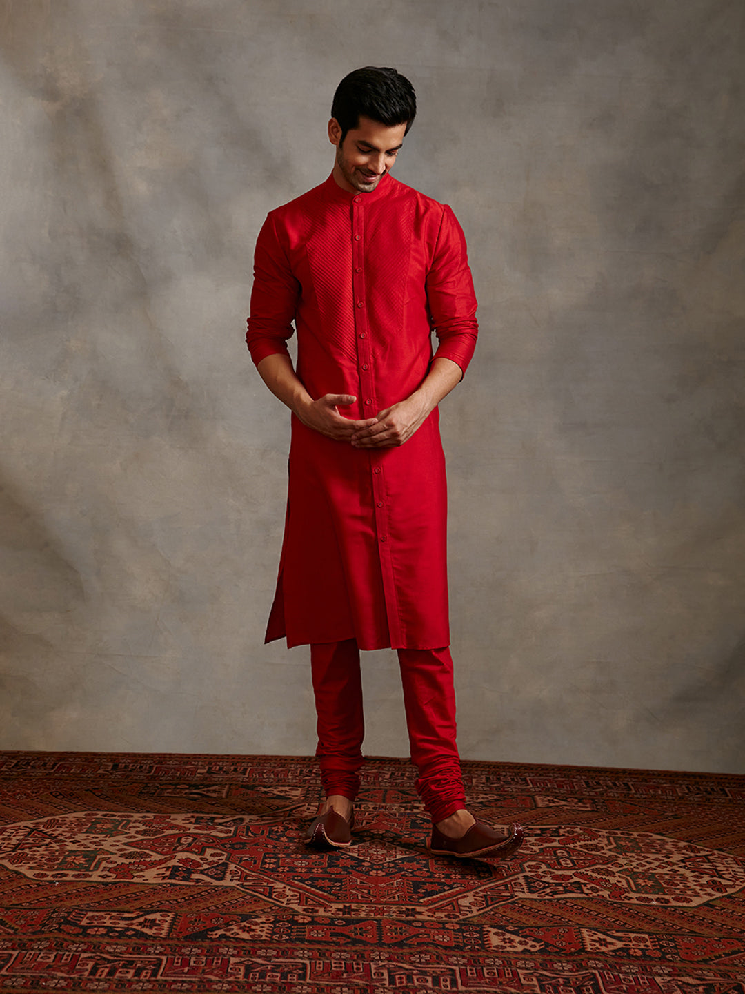 Banarasi pintuck detail kurta Set - scarlet red