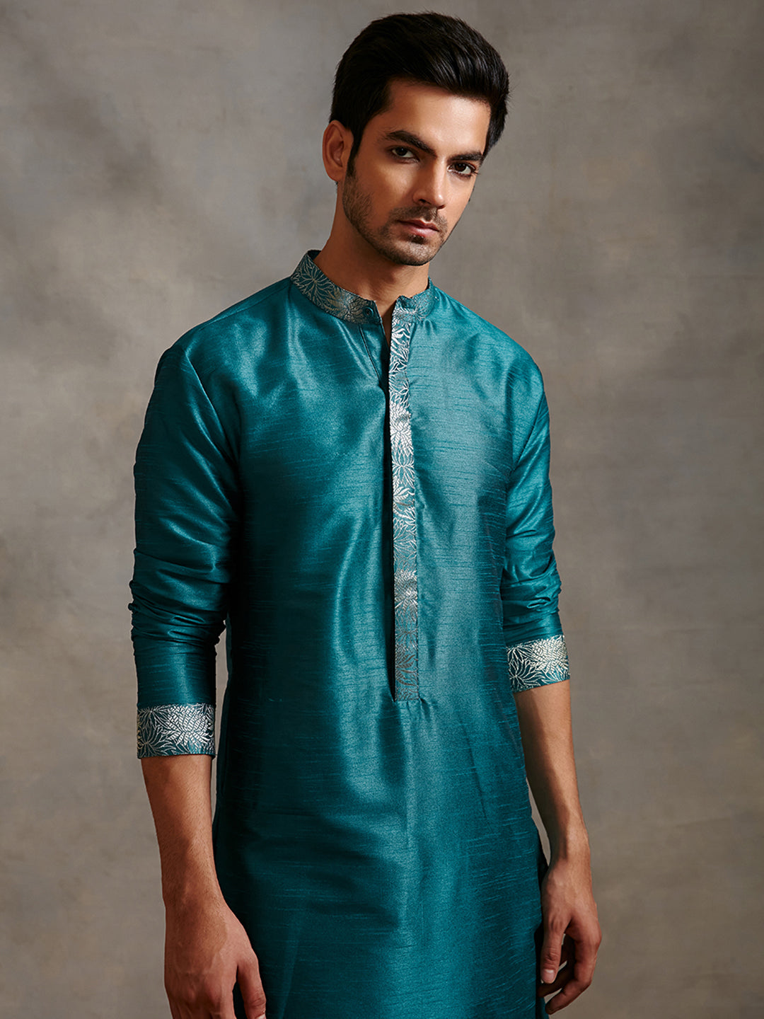Banarasi zari detail Buttoned down kurta set - teal blue
