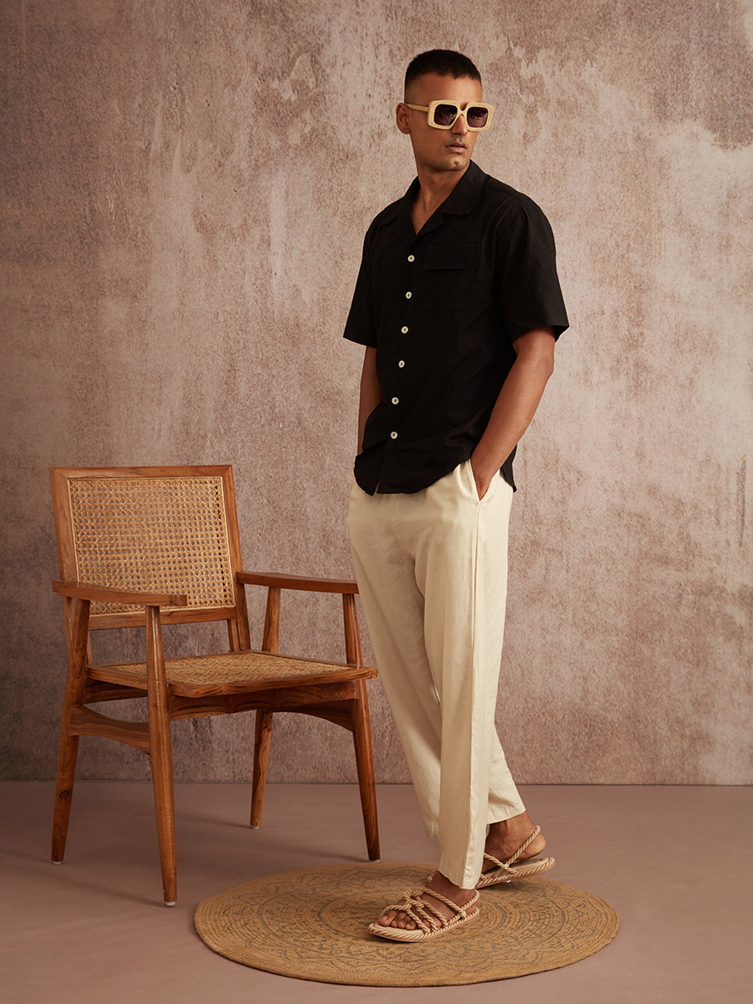 Lapel collar shirt-Black