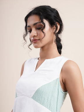 White High low kurta paired with overlapped hem pants