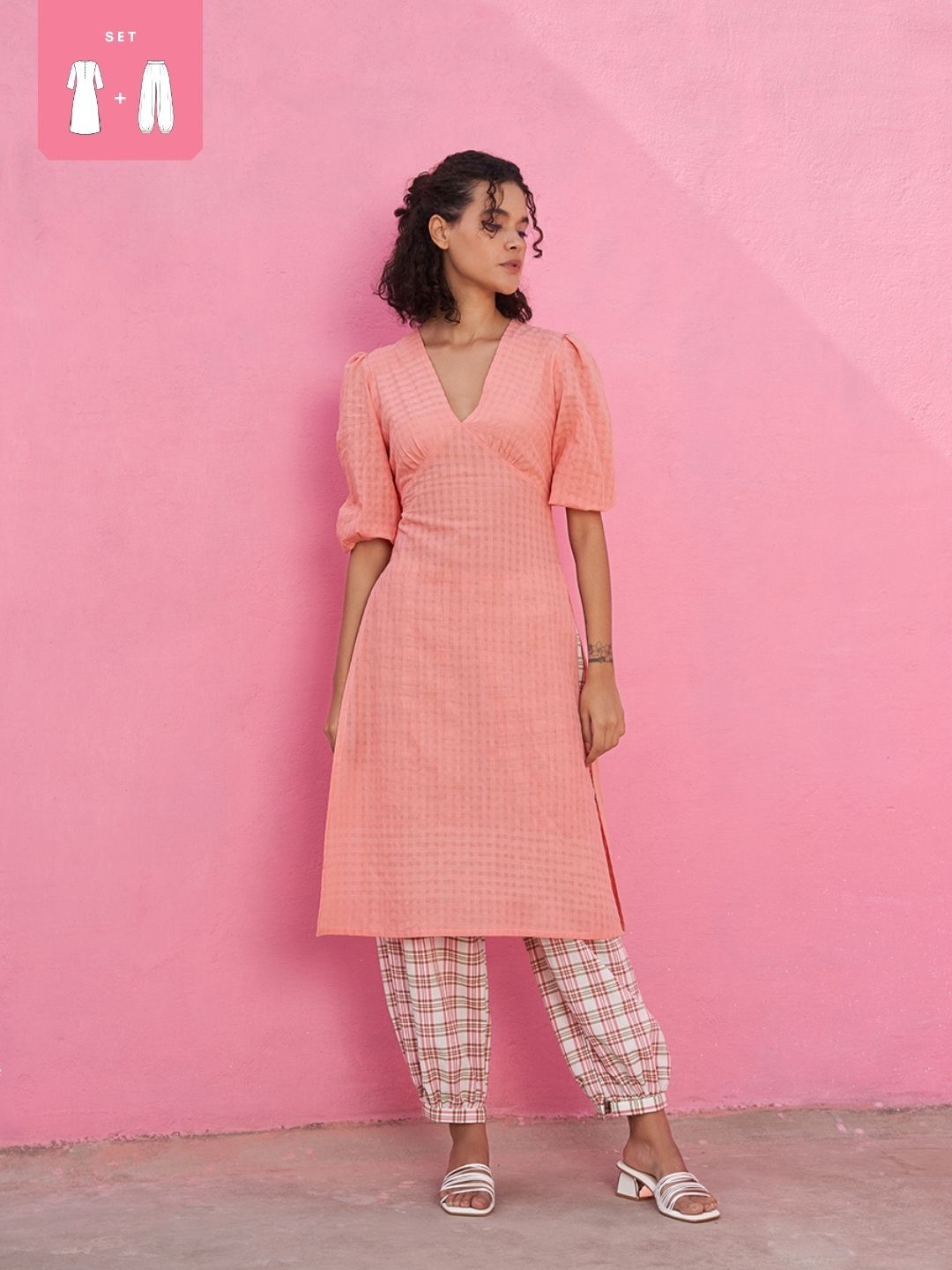Self Check Kurta with Back cut-out and Pathani Pants