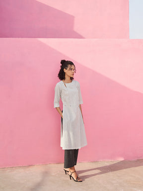 Kantha Stripe Kurta with Keyhole neckline