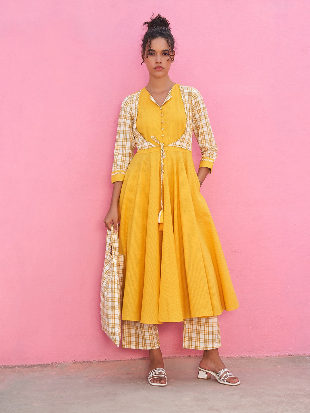 Self Check Anarkali Kurta with Front-tie-up