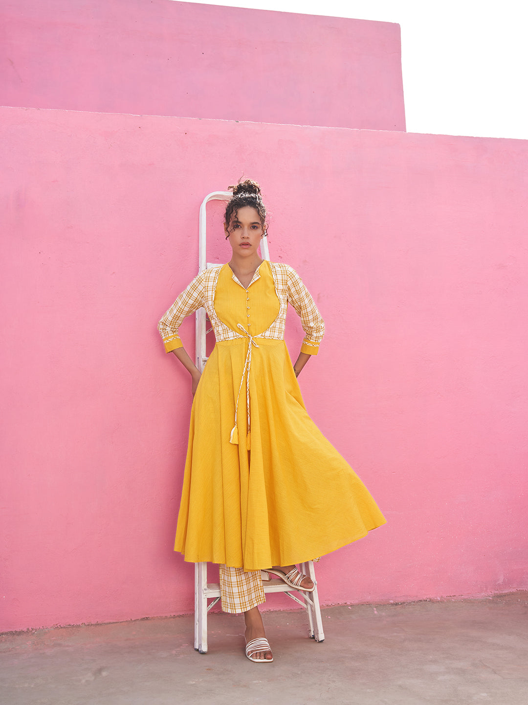 Self Check Anarkali Kurta with Front-tie-up