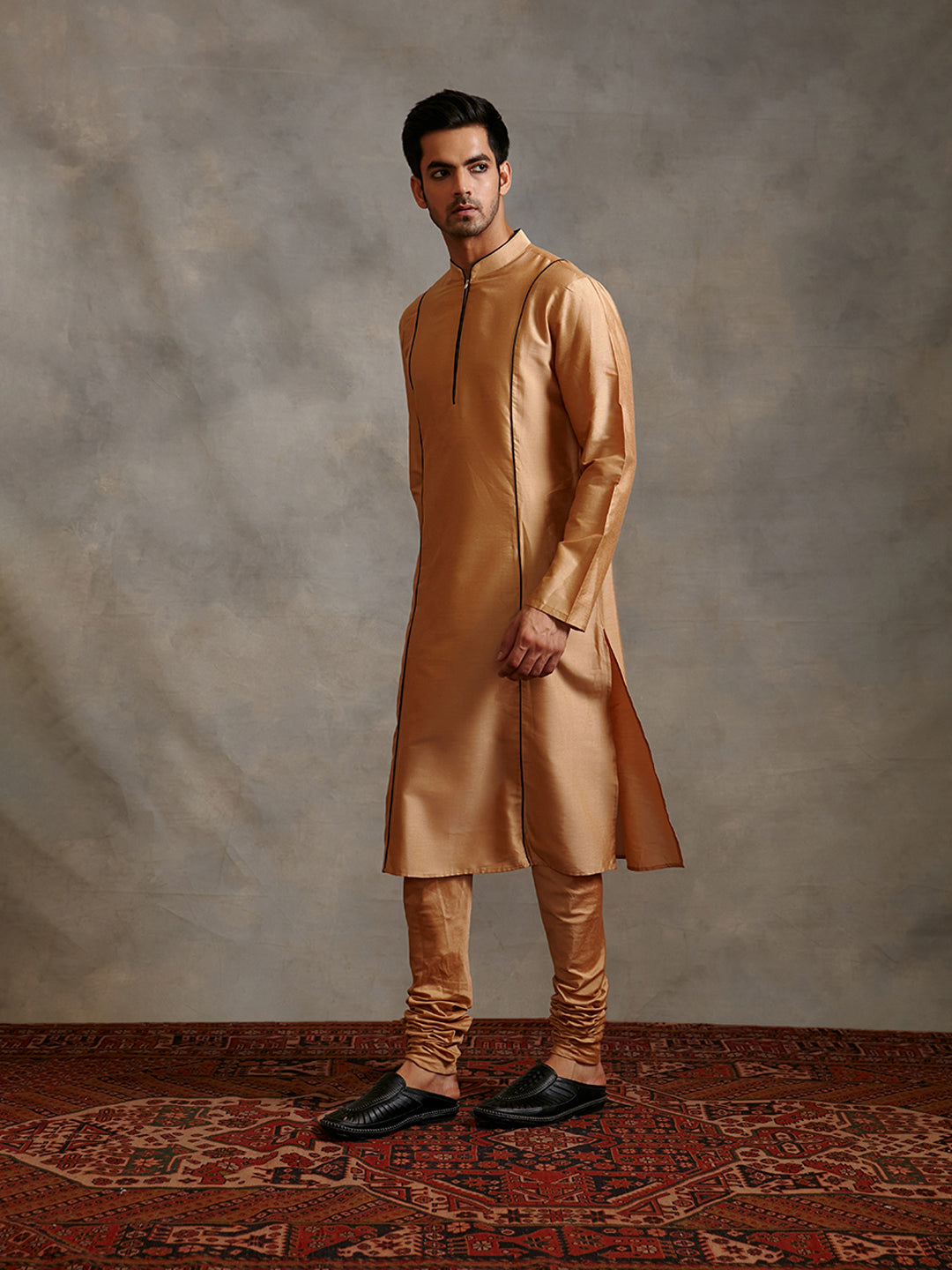 Banarasi straight kurta with contrasting detail- Sand beige