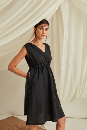 Adjustable tie-up belt cotton poplin dress-Midnight Black